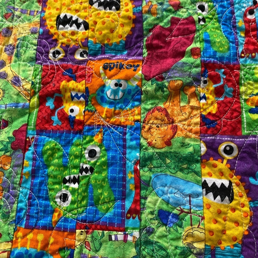 Project Linus Colorful Monster Pattern Quilt OSB - Picture 6 of 7